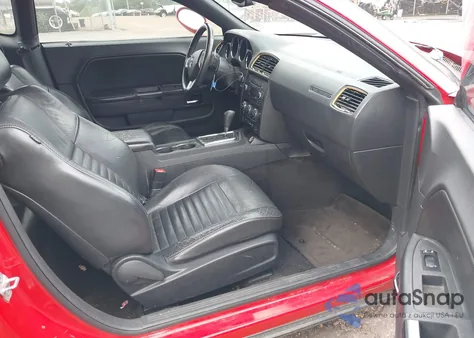 2014 Dodge Challenger Sxt Plus z USA, uszkodzony, nr VIN 2C3CDYAG7EH123698